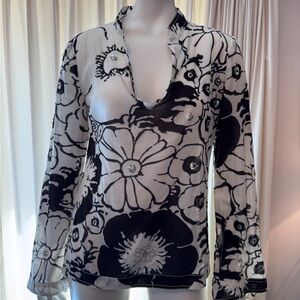 Tori Birch Cotton Floral Black and White Blouse